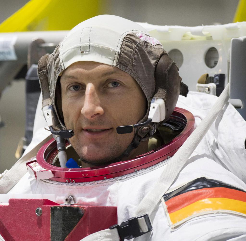 German spacewalk astronaut and materials scientist Matthias Maurer trained at the European Space Agency during spacewalk training at the Neutral Buoyancy Laboratory (NBL) near NASA's Johnson Space Center, in Houston, Texas, in April 2017. Credit: ESA – Stephane Corvaja