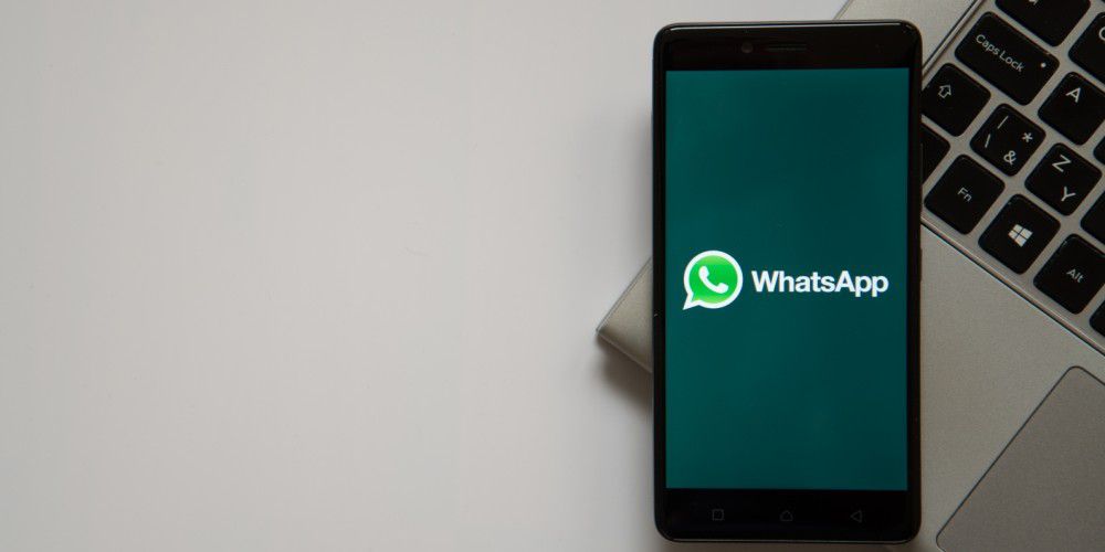 iOS: Whatsapp is testing new functionality - view photos only once