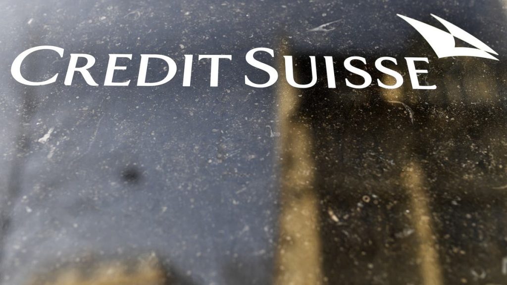 Credit Suisse has to pay a $1 million fine