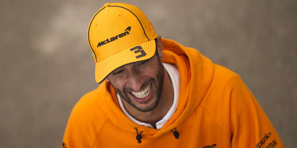 On "After the Summit", Daniel Ricciardo talks about life in the United States