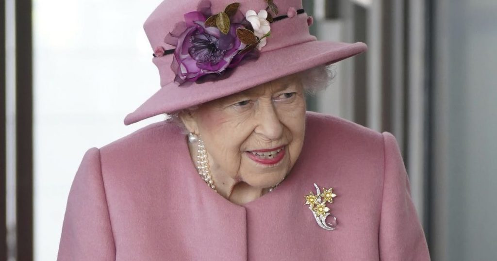 Elizabeth II is temporarily in hospital