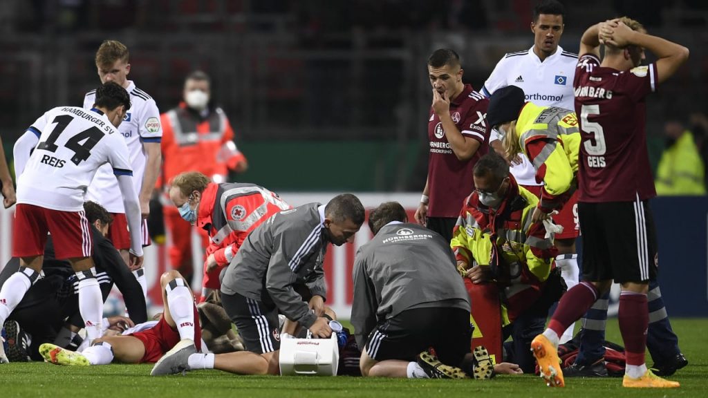 DFB Cup: Bad head-crash overshadows HSV's No. 911 win in Nuremberg - Football