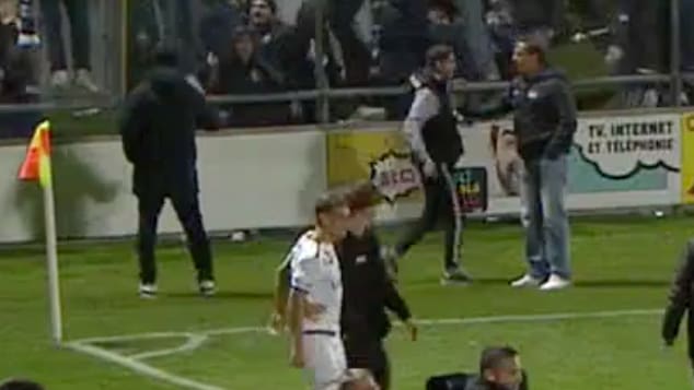 Südkurve stops angry FCZ fan in Yverdon
