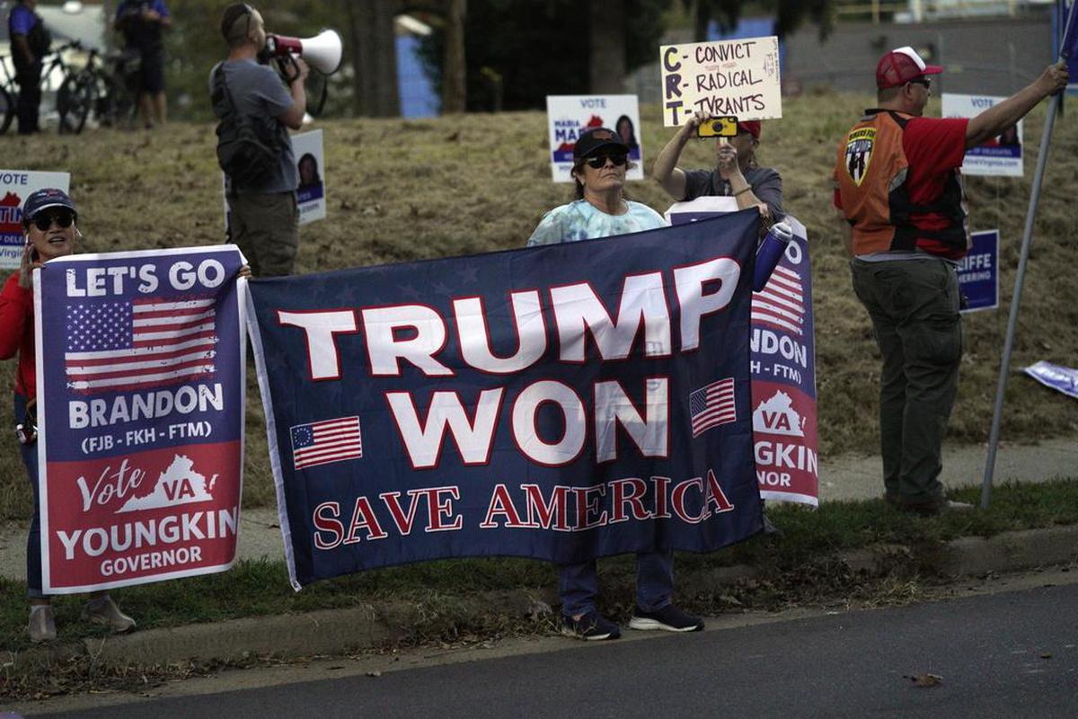 Republican candidate Glenn Yongkin can count on them in gubernatorial elections: Trump supporters in Dumfries, Virginia. 