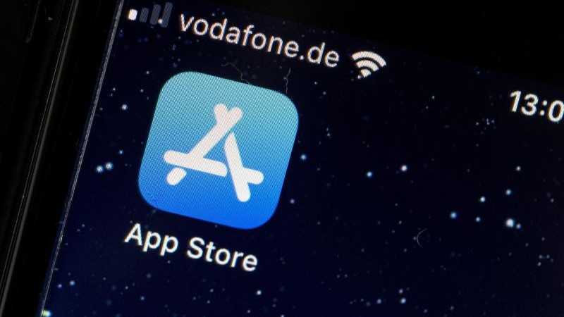 Communications - Apple gets App Store changes in the US - Economy