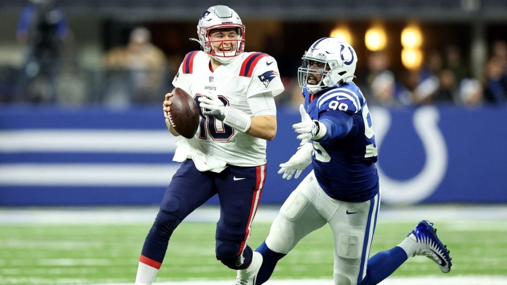 Patriots Bankruptcy: Colts Destroy Mini Brady Super Series - Football