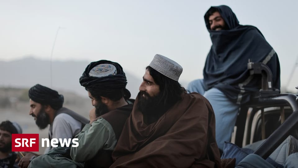Taking Power in Afghanistan - Taliban Continues to Restrict Women's Rights - News