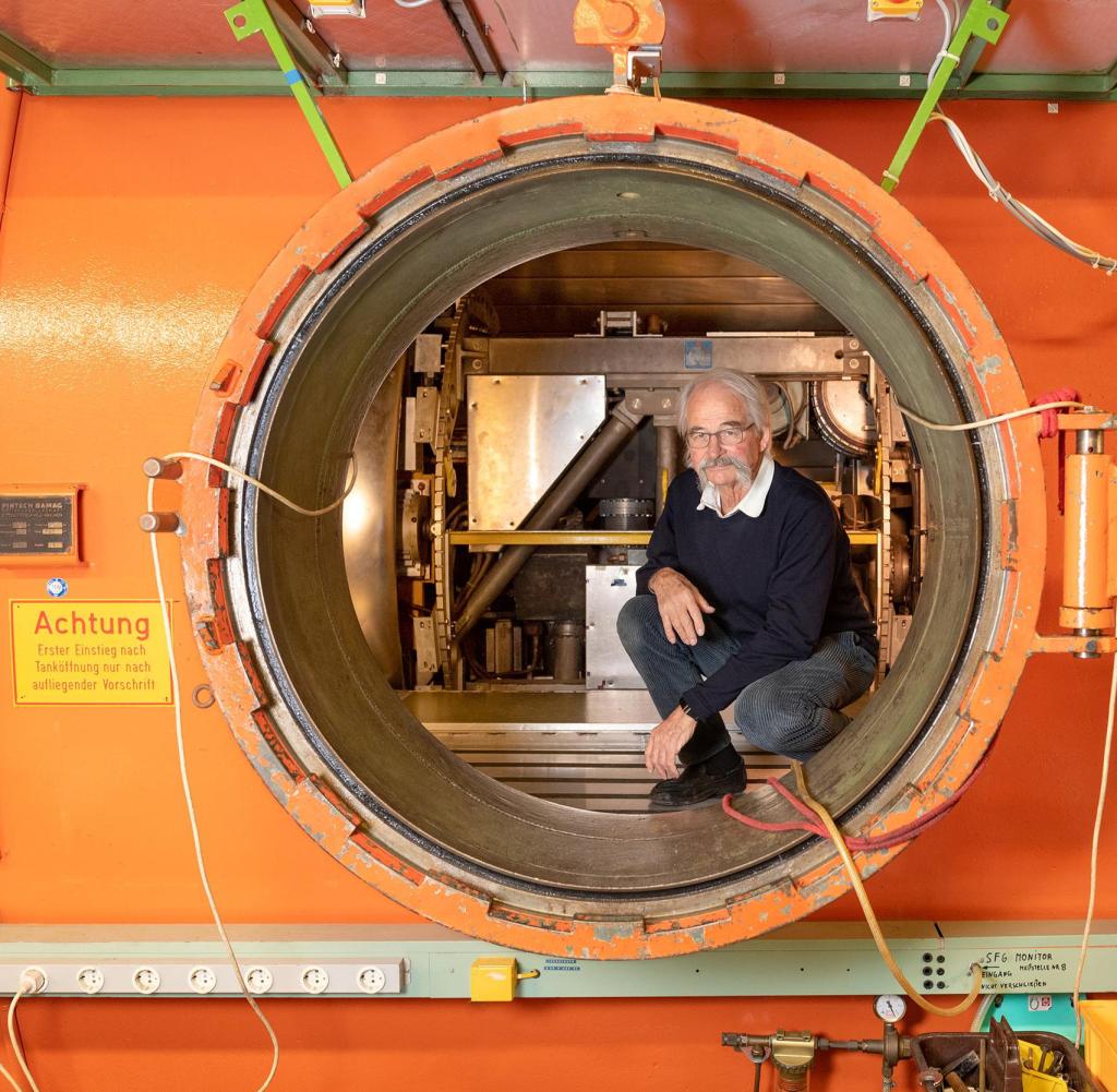 Physicist Thomas Westermann in the Van de Graaff tandem accelerator slot