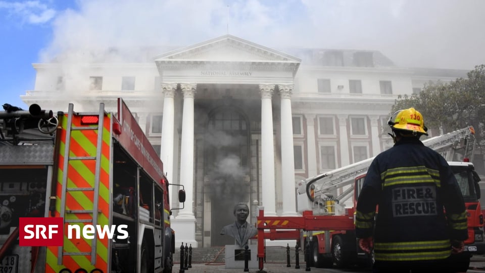 Fire in Cape Town - A major fire in the South African Parliament has not yet been brought under control