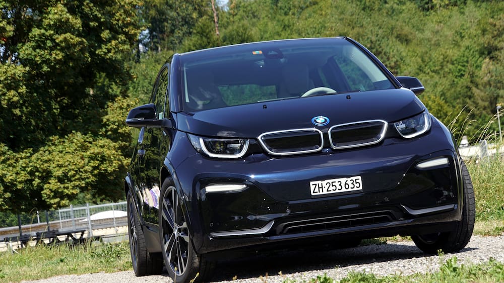 BMW stops production of the i3 electric motor