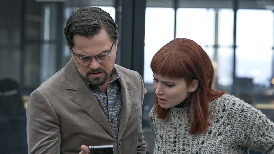 Fans Find Flaw in DiCaprio's 'Don't Look Up' - Director's Reply