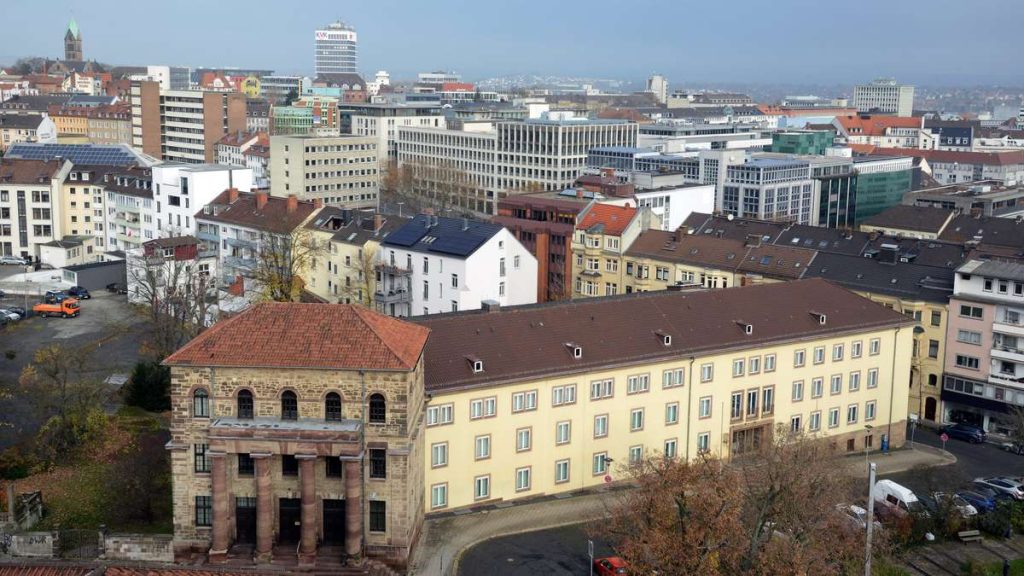 Kassel: Demolition of the Old Court: Major Changes in Brüder-Grimm-Platz