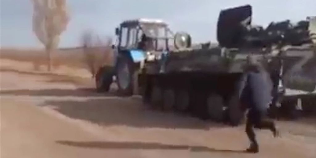 Here Bauer steals Putin's tank