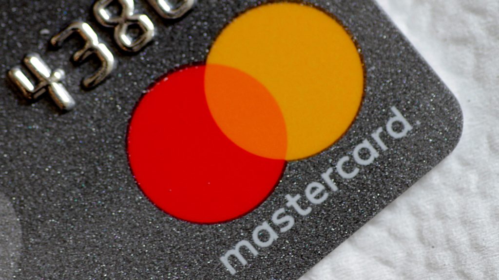 MasterCard and Visa: Russian financial institutions are closed
