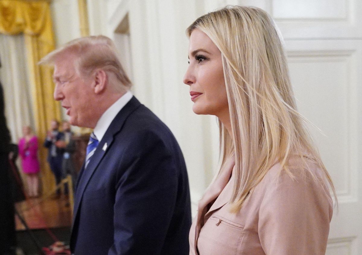 Former US President Donald Trump and his daughter Ivanka Trump at the White House.  (archive photo)