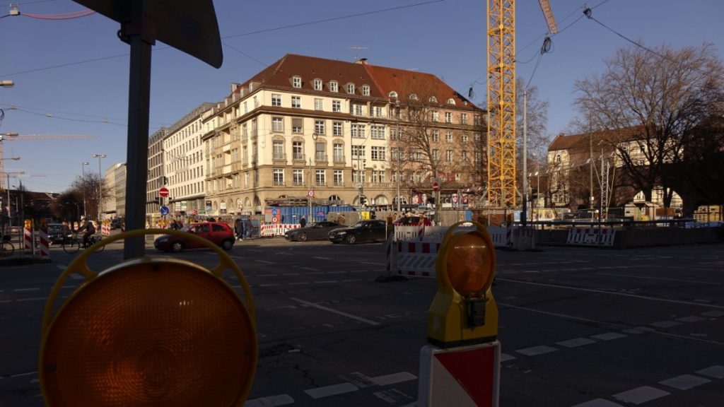 Munich: Sendlinger-Tor-Platz has become cycling friendly - Munich