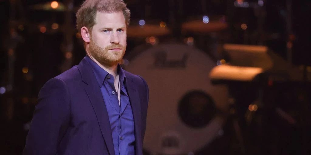 Stripper unpacks overnight with Prince Harry