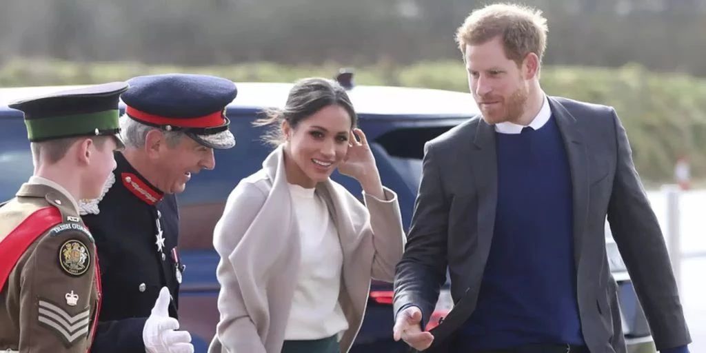 A ticket for Meghan Markle and Prince Harry costs 1,100 francs