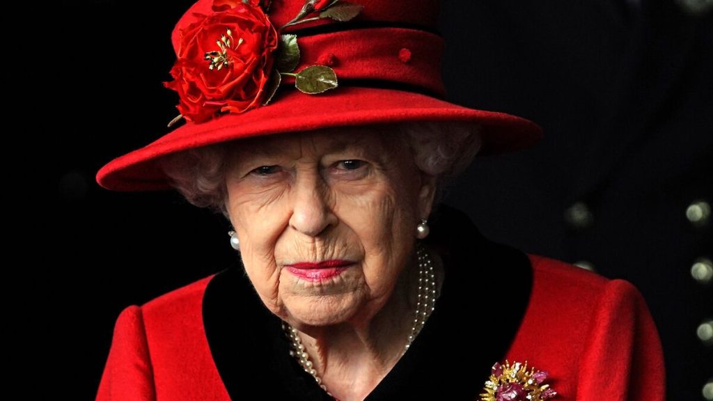 Queen Elizabeth II: Great Mourning in the Palace