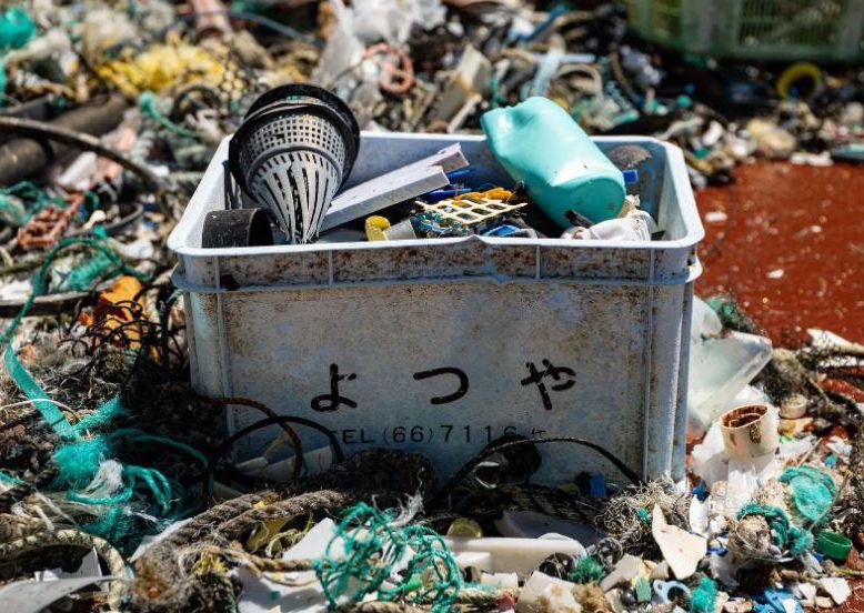 Polluted oceans - fishing nations are major contributors to garbage patches in the Pacific Ocean