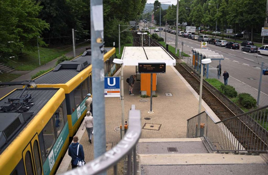 Die Endhaltestelle der U 4 samt Wendemöglichkeit auf dem Karl-Benz-Platz soll wegfallen. Foto: Lichtgut/Max K/valenko