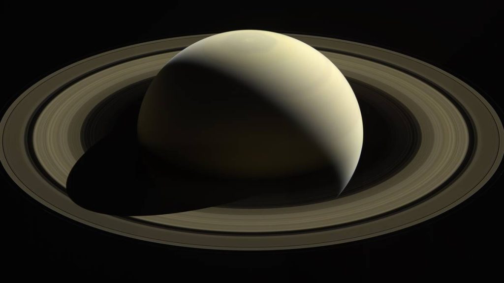 Saturn: Where do its rings come from?