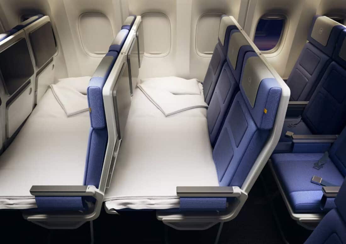 Lufthansa SkyCouch Render Bed