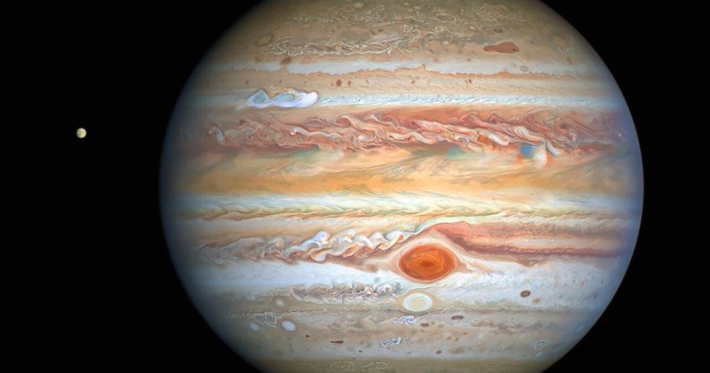NASA detects mysterious patterns in the temperature of Jupiter