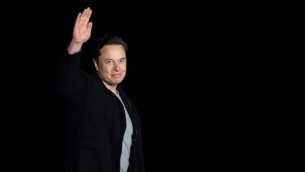Twitter: Musk announces the opening of banned journalists' accounts - Business